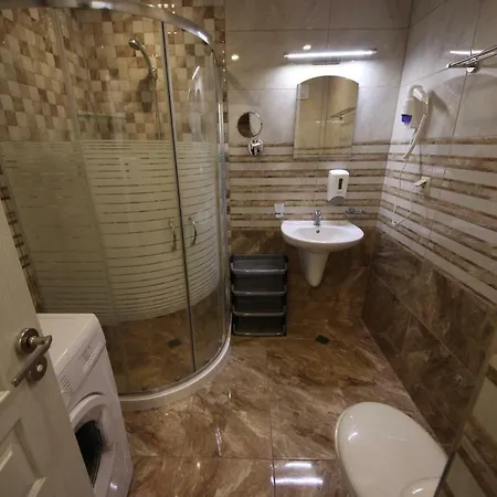 Hotell Menada Lux - Tarsis 3*