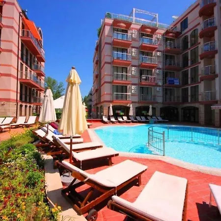 Hotell Menada Lux - Tarsis 3*